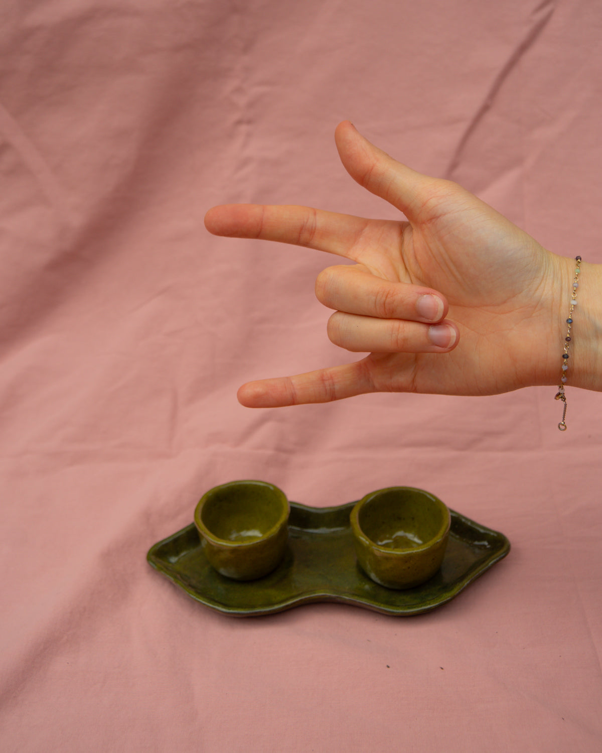 Pea Pod Plate + Bowls Set