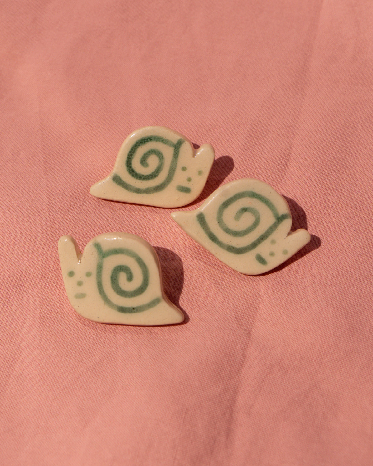 :-I Snail Badge