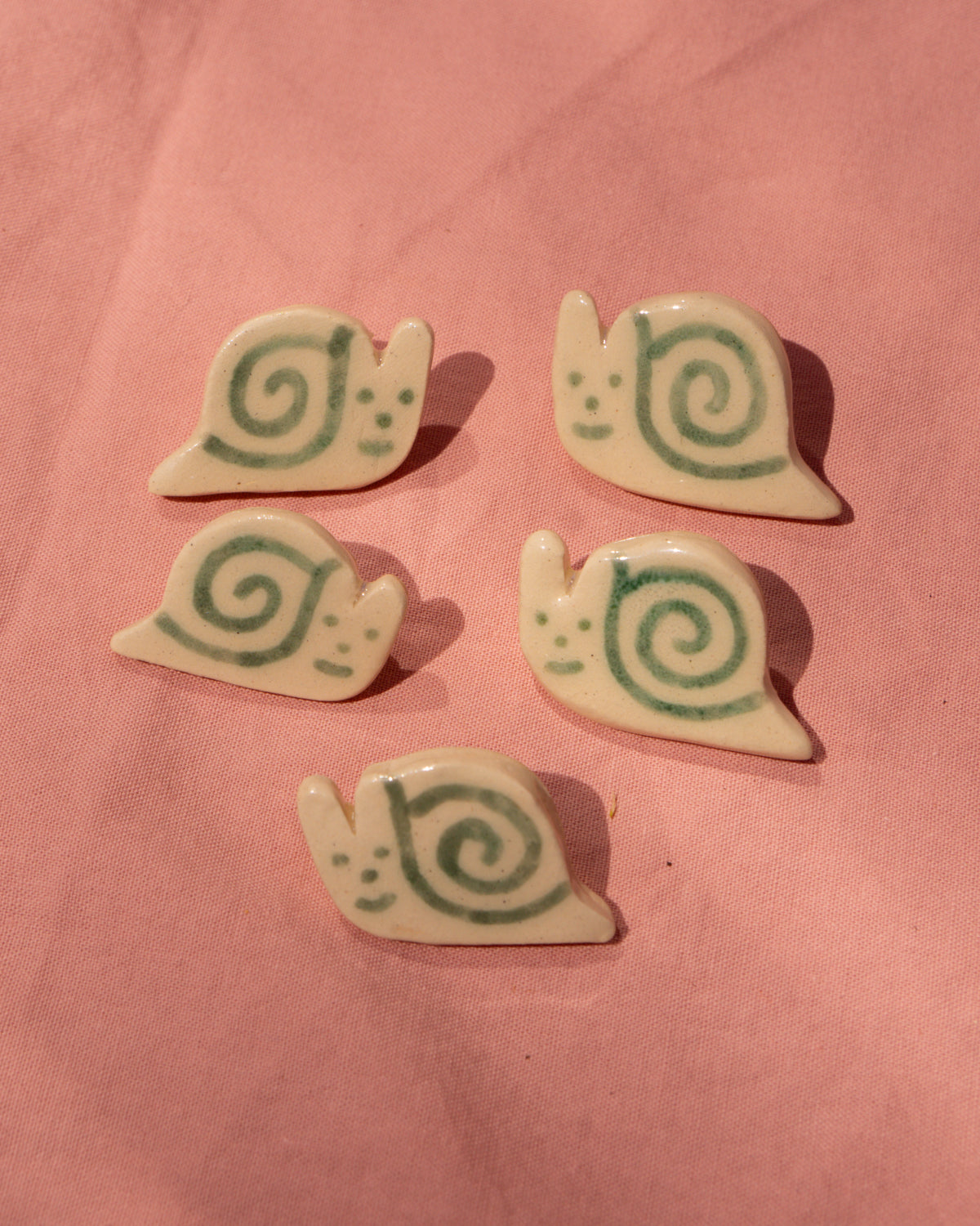 :-) Snail Badge