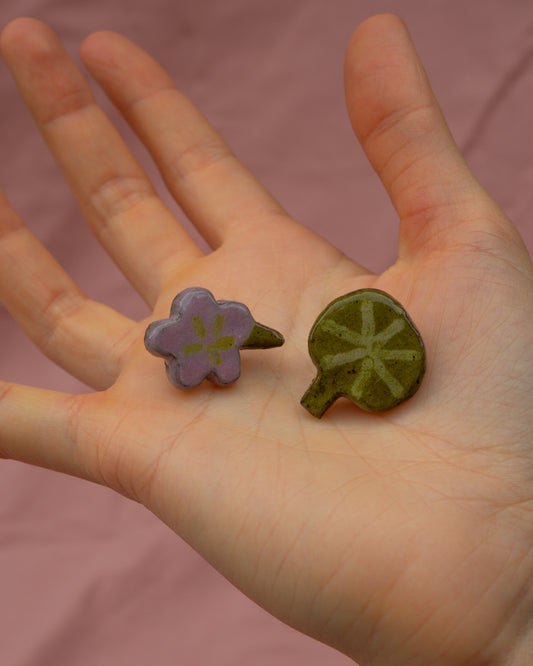 Nasturtium Badge Set