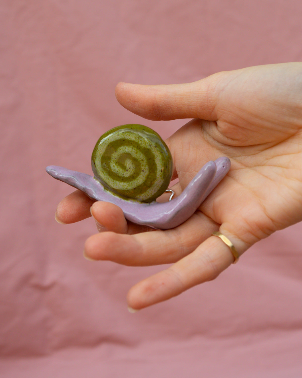 Olive + Lilac Garden Snail