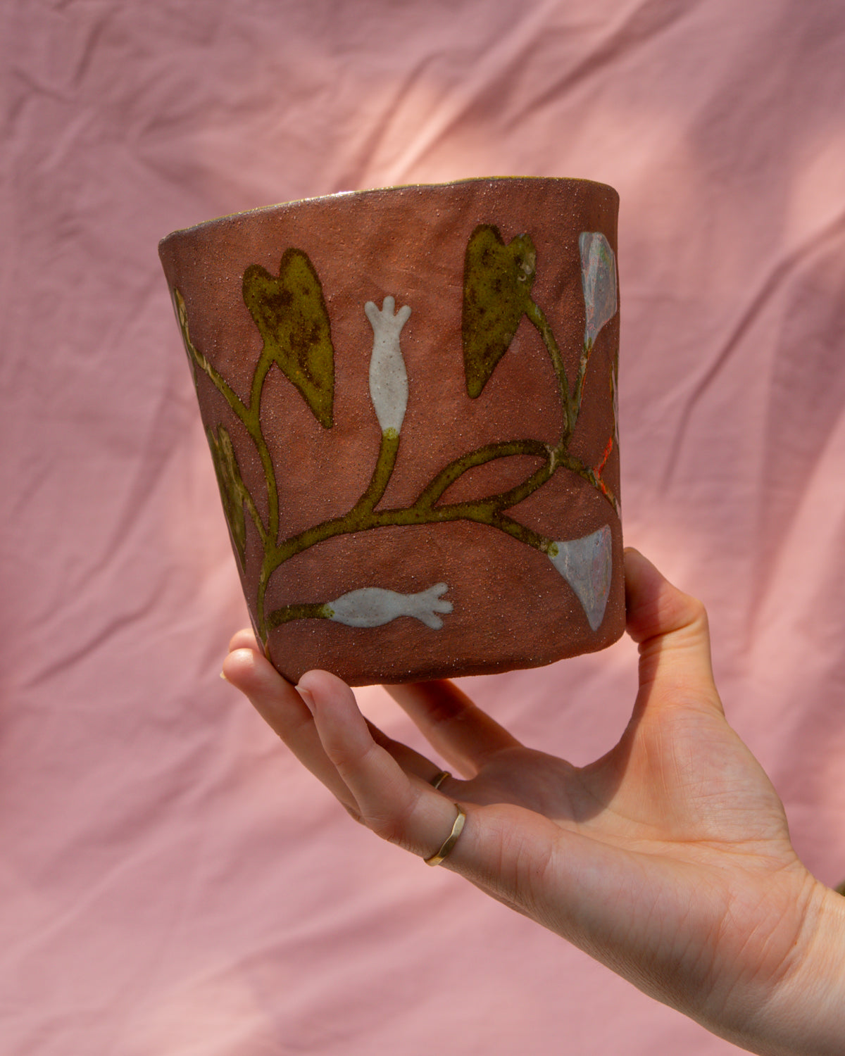 Bindweed Plant Pot (glazed inside)