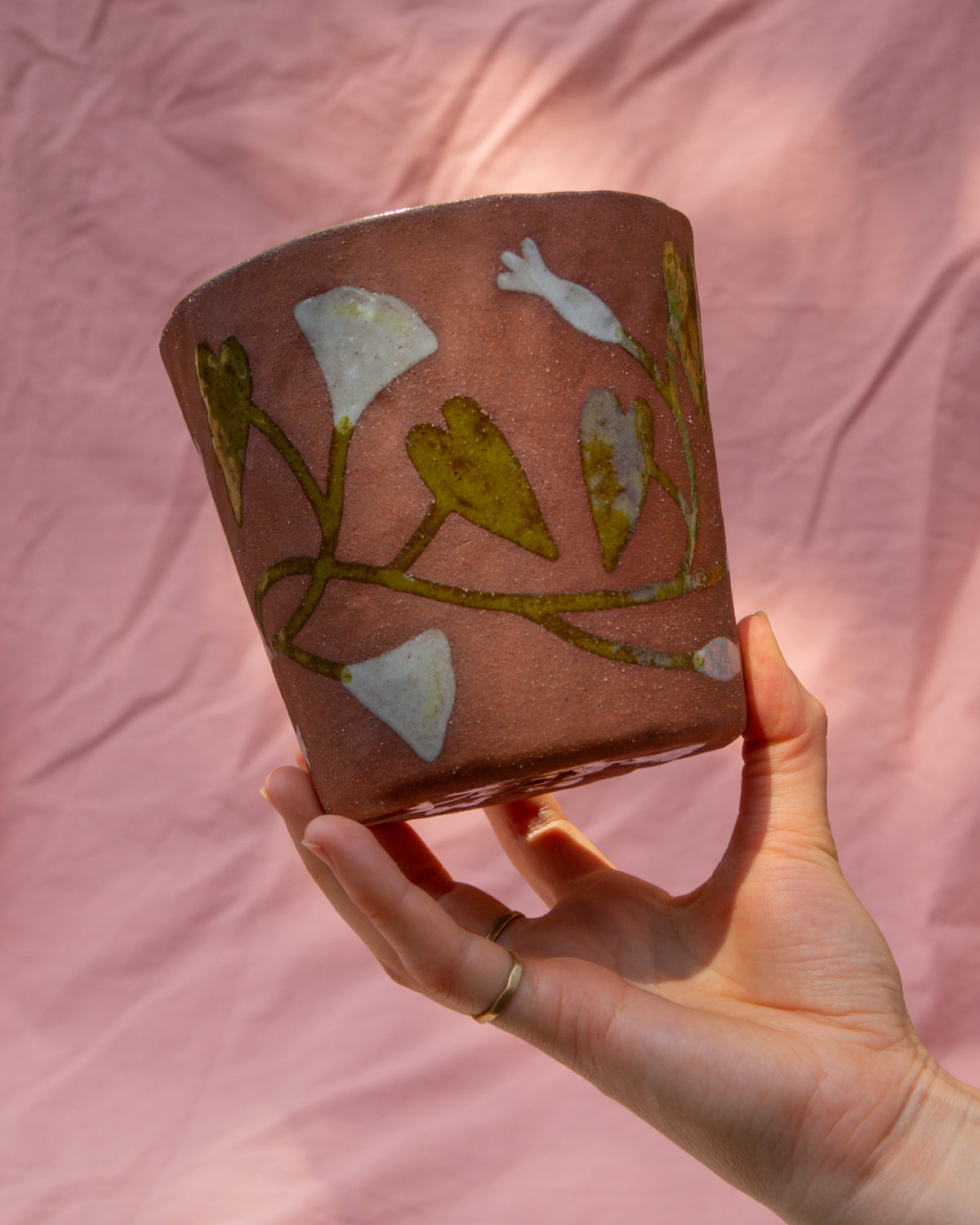Bindweed Plant Pot (glazed inside)