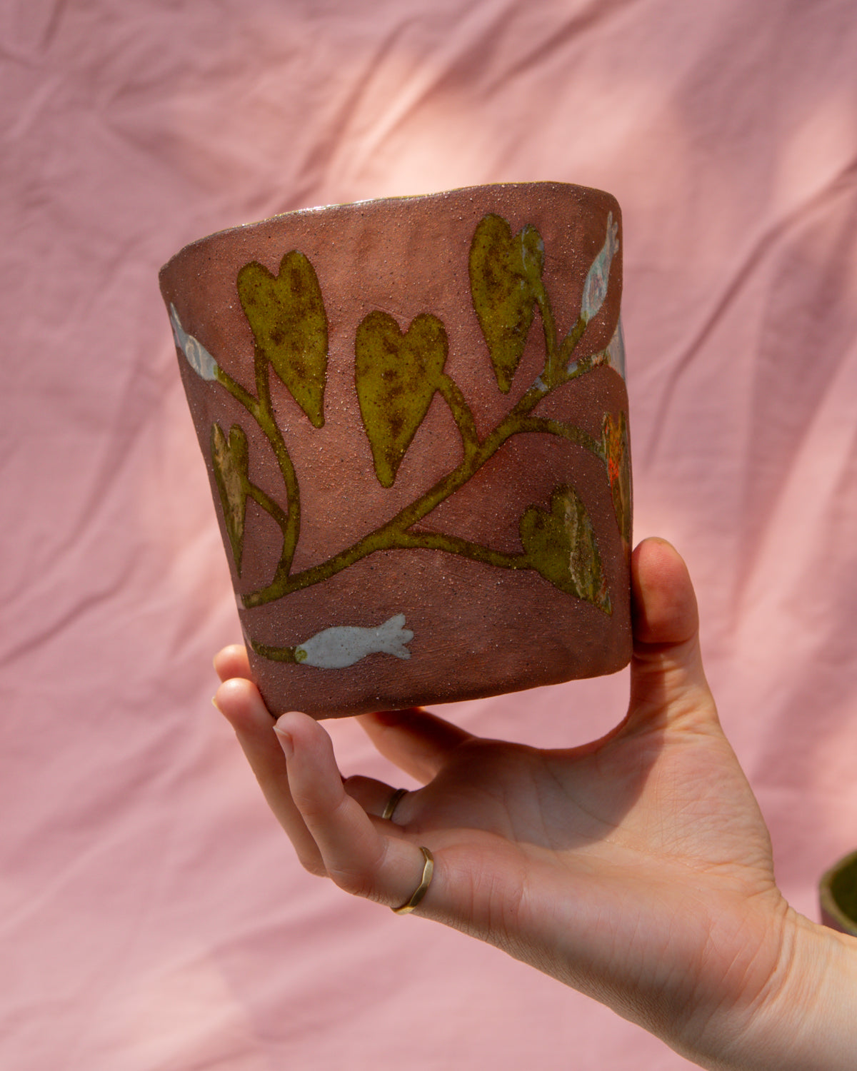 Bindweed Plant Pot (glazed inside)