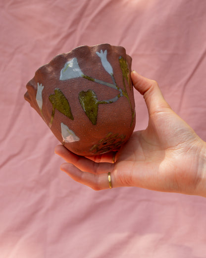 Small Rounded Frilly Bindweed Plant Pot