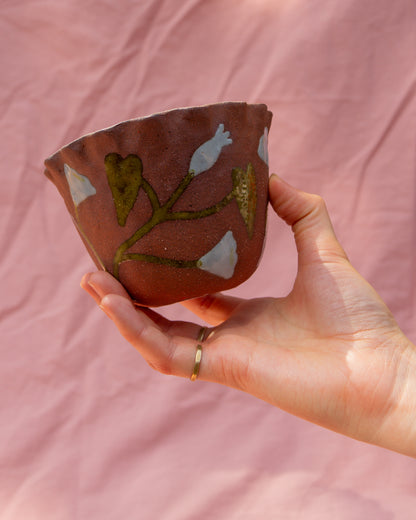 Small Rounded Frilly Bindweed Plant Pot