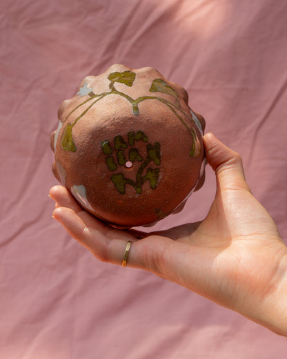 Small Rounded Frilly Bindweed Plant Pot