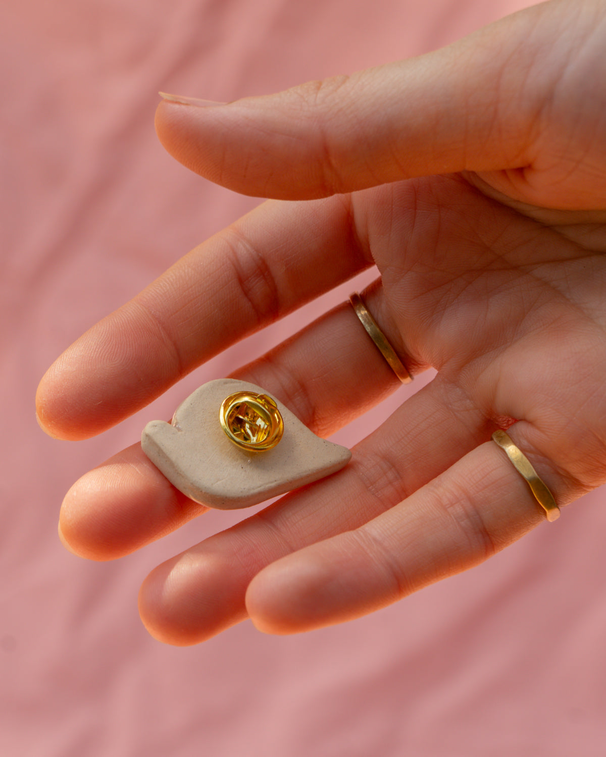 :-I Snail Badge