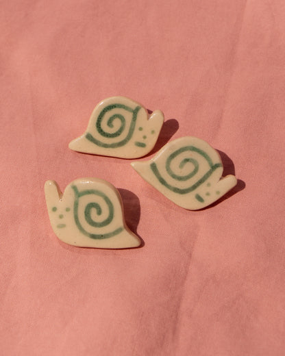 :-I Snail Badge